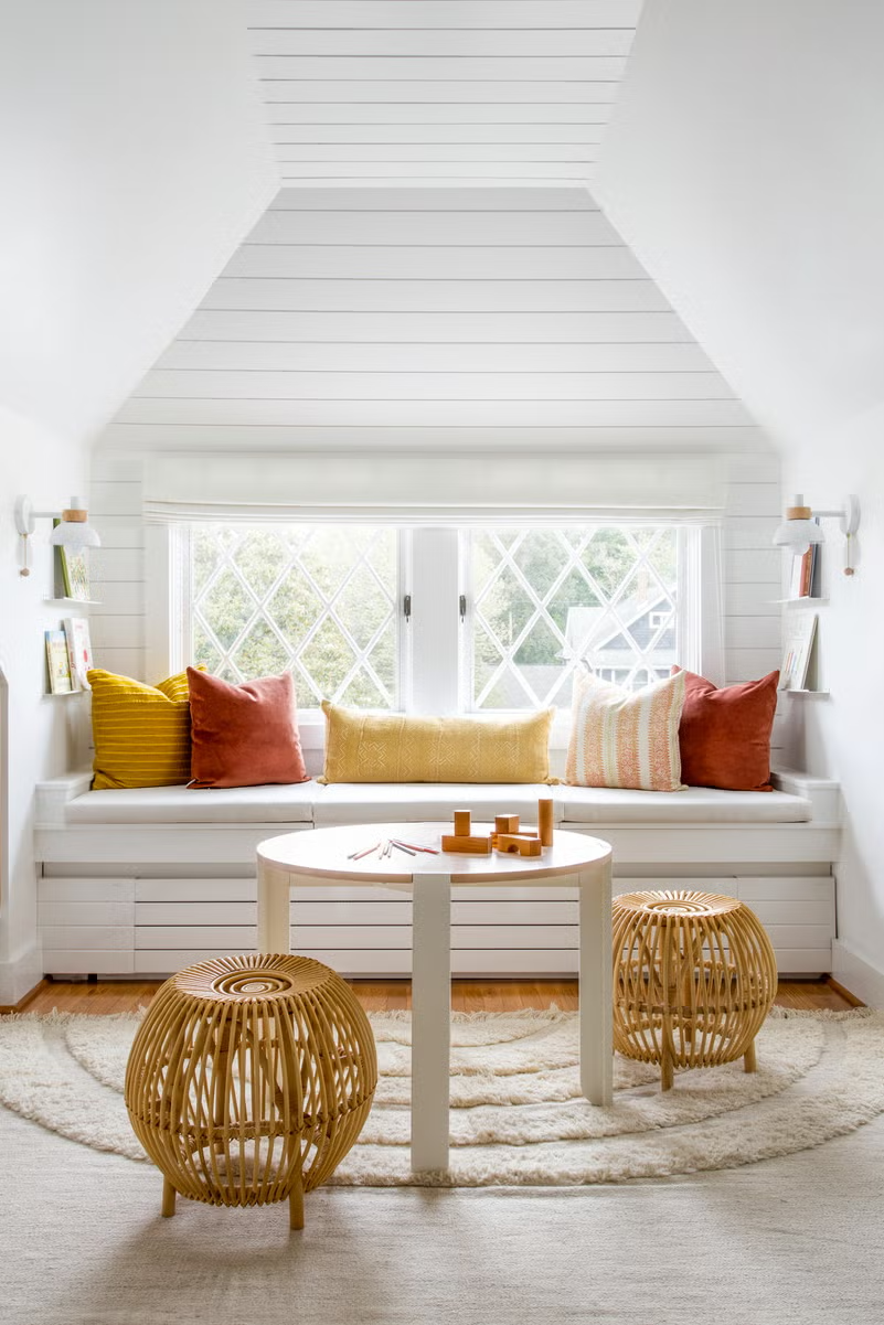 Multi Use Zone Reading Nook or Work Spot Living Room Design Ideas