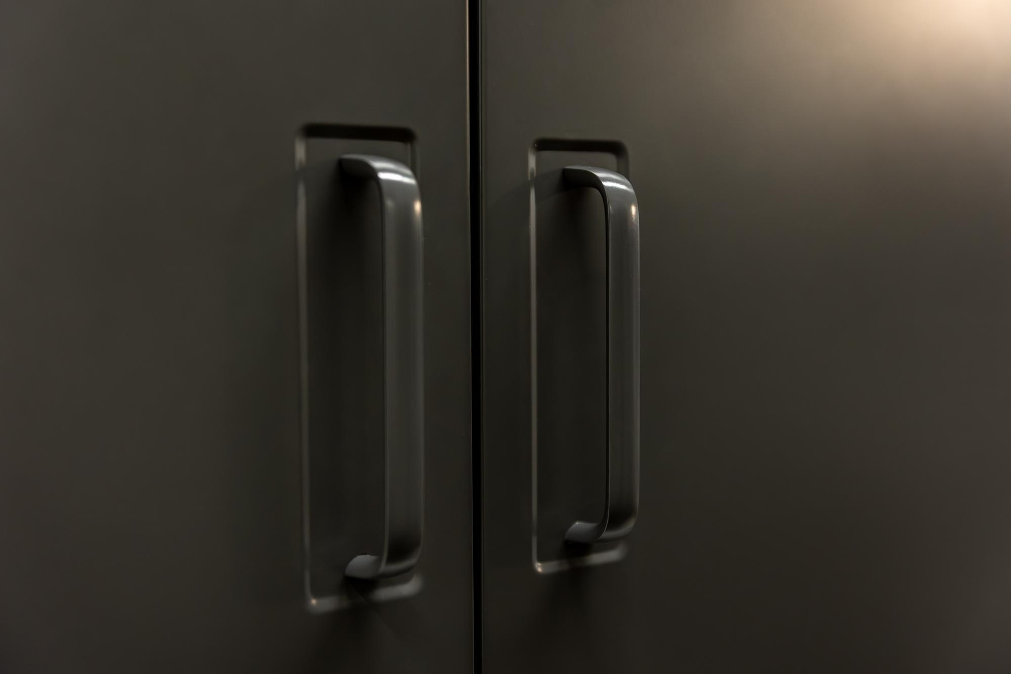 Backplate Hardware for Added Detail, Kitchen Cabinet Hardware Ideas