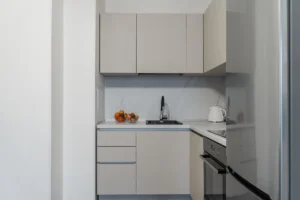 Design minimaliste, idées d'aménagement pour petites cuisines