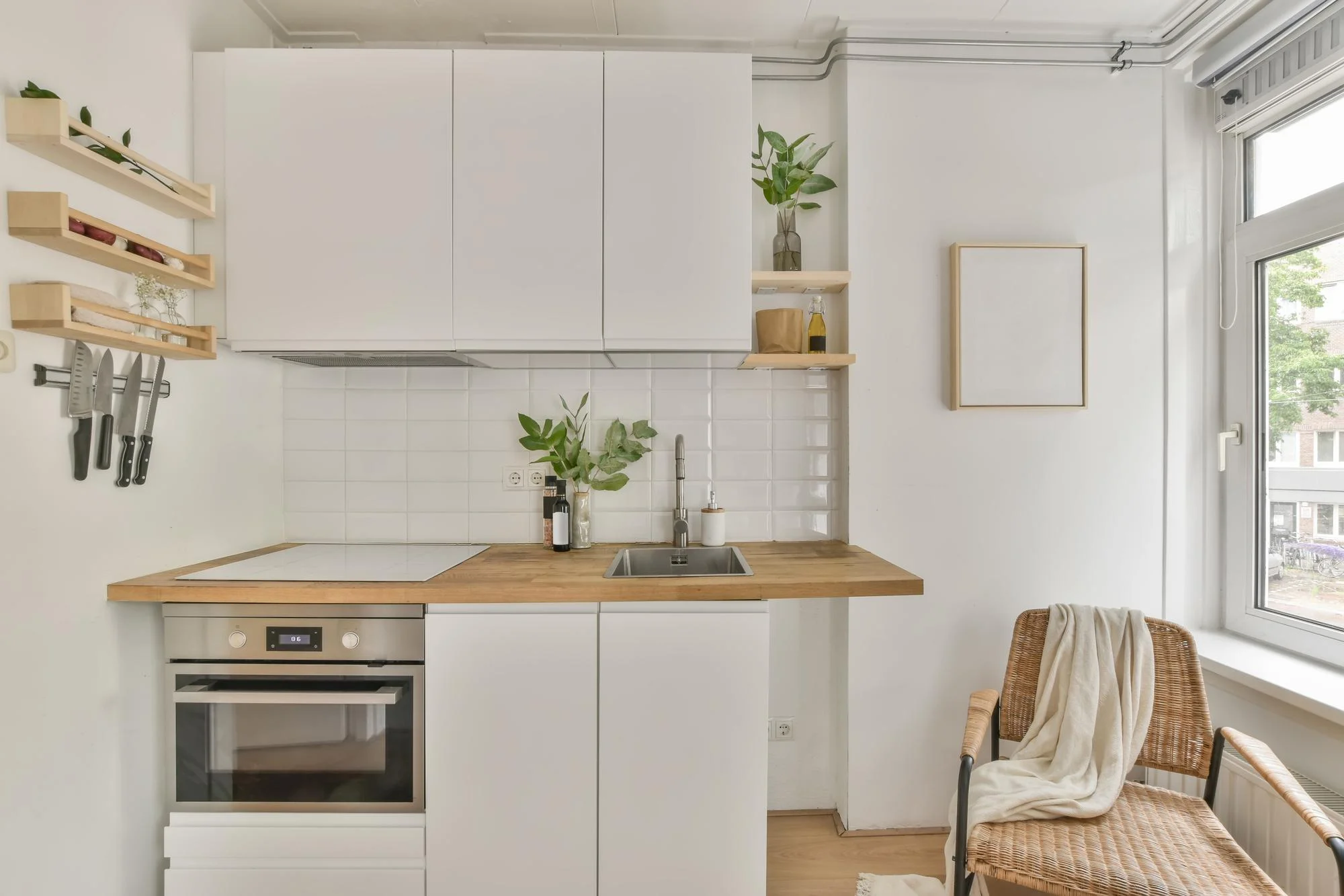 مطبخ أبيض، أفكار لتصميم مطابخ صغيرة