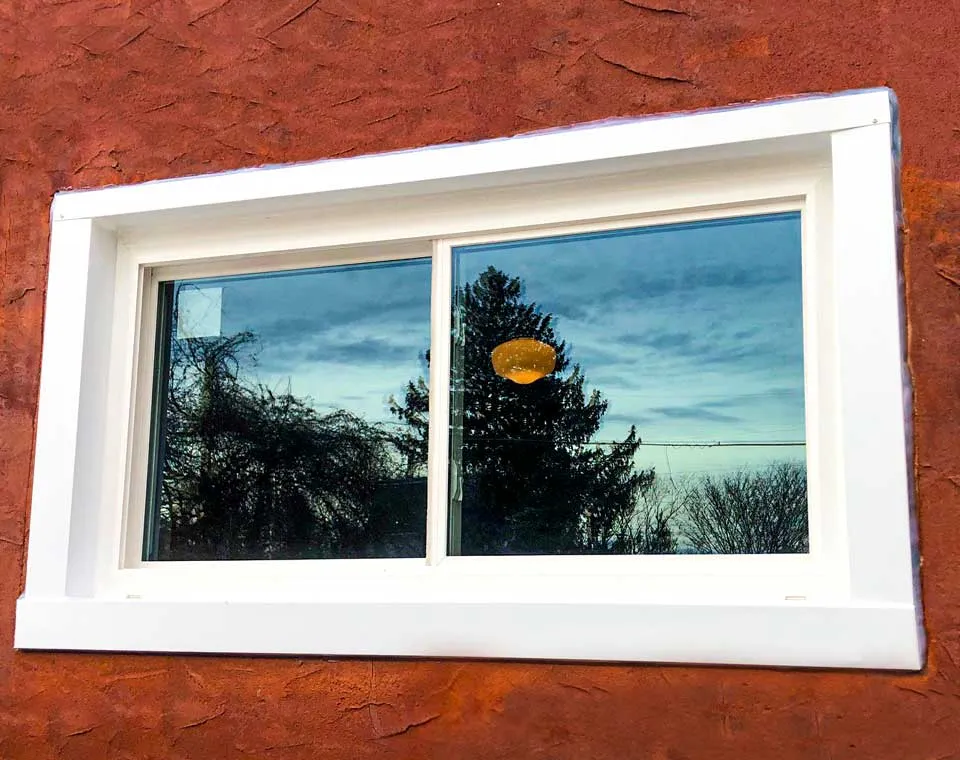 White vinyl sliding window for residential applications White vinyl sliding window for residential applications